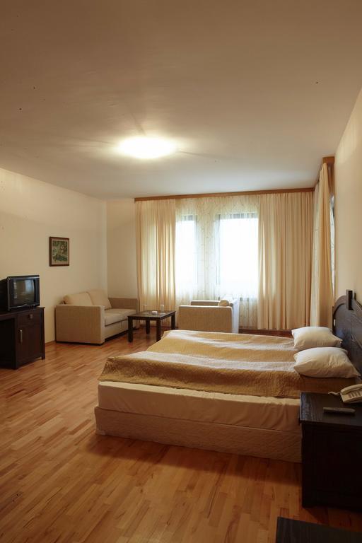 Eco Complex Smilyan Hotel Smilyan  Room photo